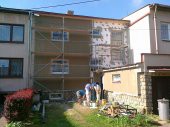 Zateplení a omítka řadového domu v Novém Městě na Moravě (2010)